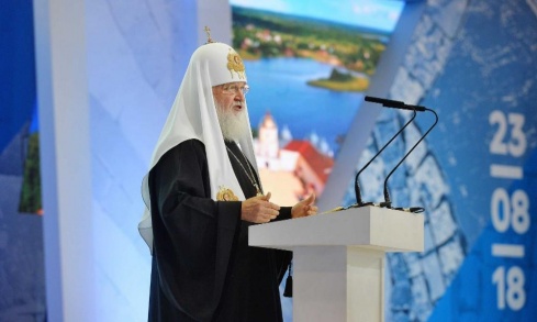 Молодежный приход Грузинского храма Москвы встретился с Патриархом всея Руси Кириллом